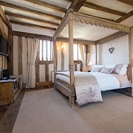 Valley Farmhouse Suffolk Bed and Breakfast