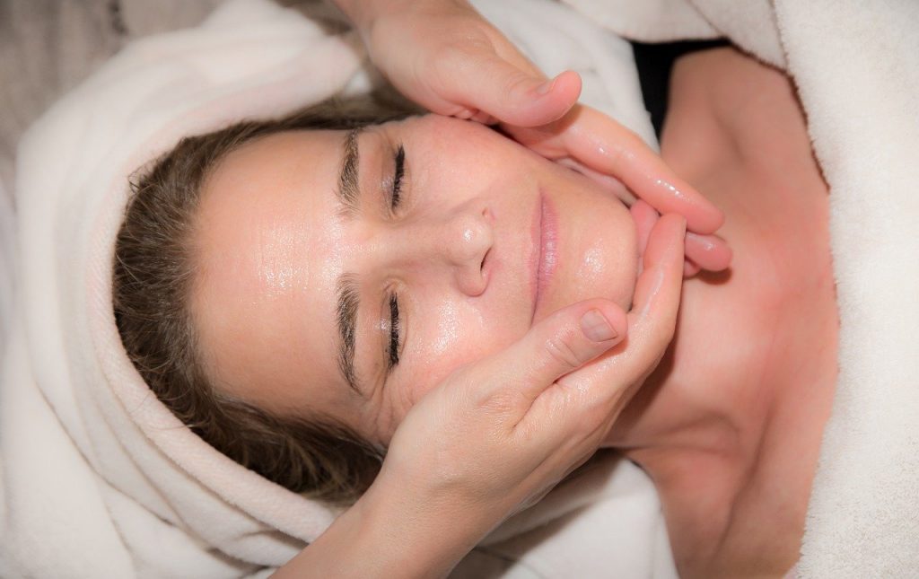Linda-Boxshall-Massage-Therapist